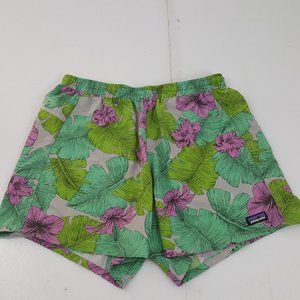 PATAGONIA Women’s M Green & Purple Hawaiian Floral